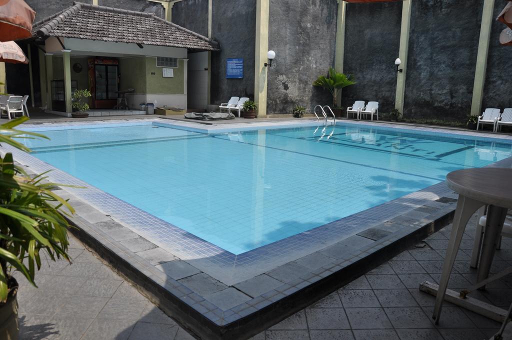 Hotel Wisanti Yogyakarta Kültér fotó