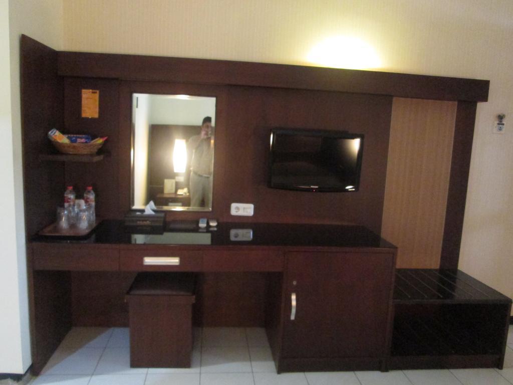 Hotel Wisanti Yogyakarta Kültér fotó