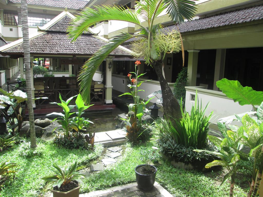Hotel Wisanti Yogyakarta Kültér fotó