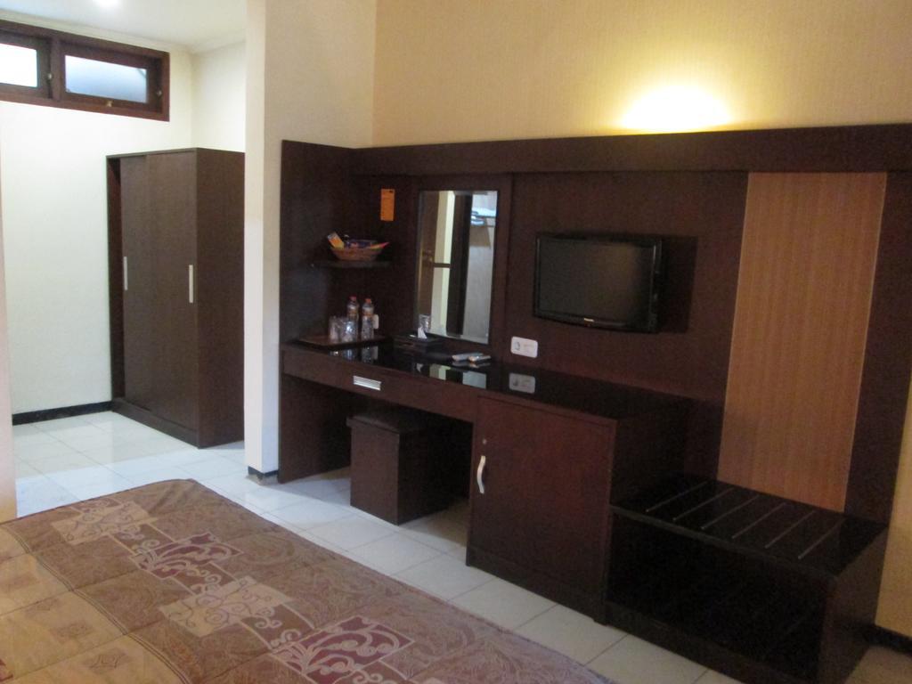 Hotel Wisanti Yogyakarta Kültér fotó
