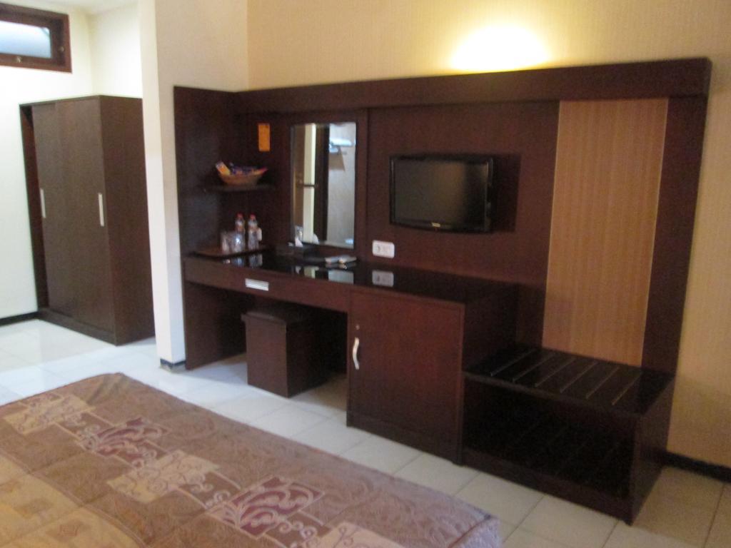 Hotel Wisanti Yogyakarta Kültér fotó