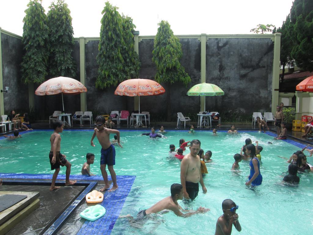 Hotel Wisanti Yogyakarta Kültér fotó