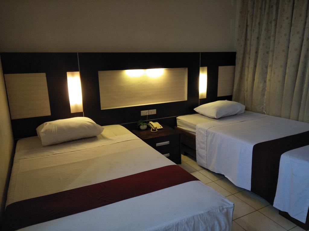 Hotel Wisanti Yogyakarta Kültér fotó